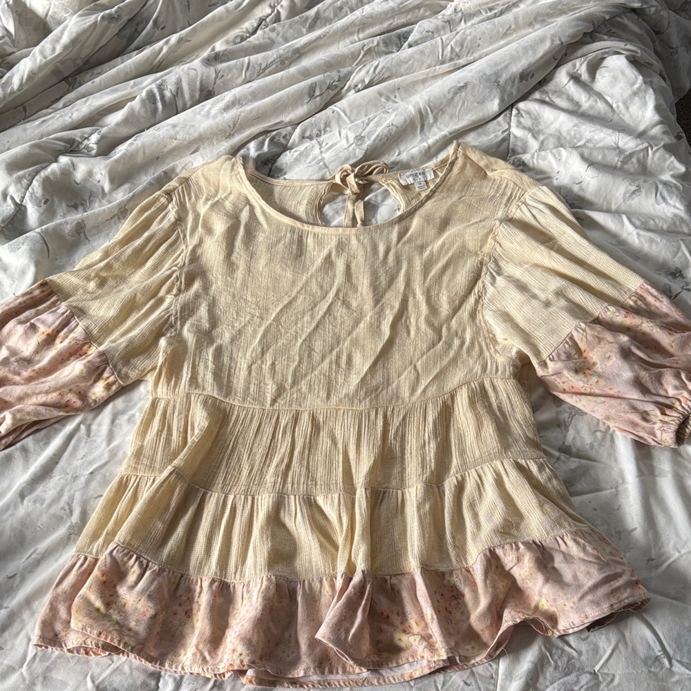 Umgee Cream and Pink Blouse